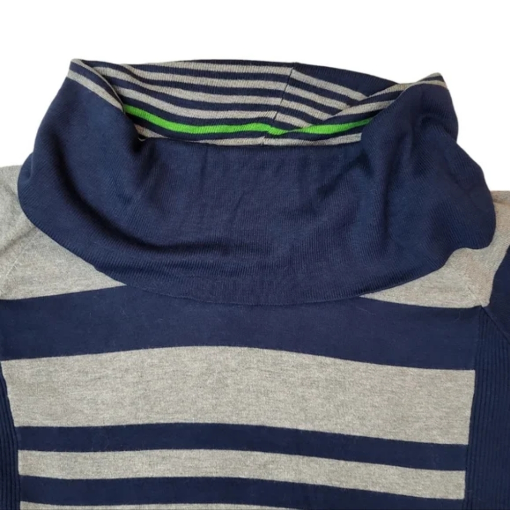 One A Sweater Knit Fitted Cowl Neck Colorblock sz Medium - Picture 4 of 10